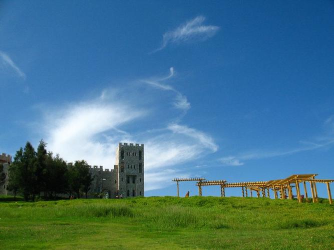 景區管理:景區"三年必漲"成慣例 扭轉漲價怪圈指望《旅游法》