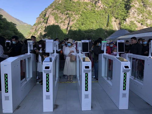 五一假期九寨溝游客數量穩步上升，景區管理有序保障游覽體驗